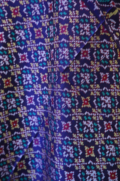 Semi double ikat dupatta in Blue and Red colour with traditional buttonfull design