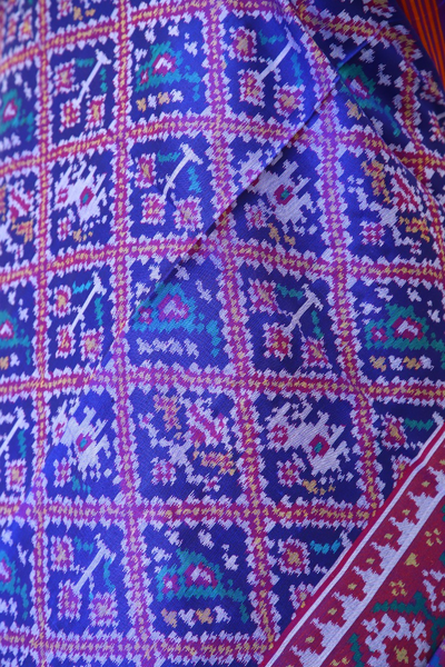 Semi double ikat dupatta in Red and Purple colour with traditional Hathi Popat design