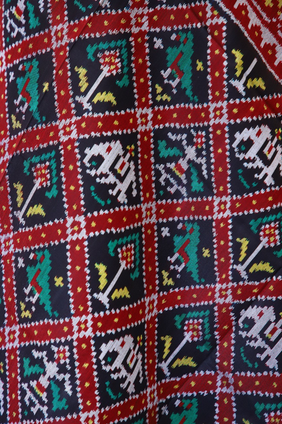 Semi double ikat dupatta in traditional Hathi Popat design in red and black colour