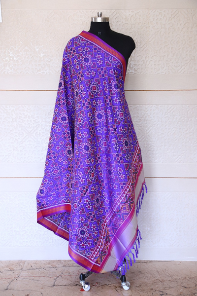 Semi double ikat dupatta in traditional Manekchowk and Navratna design with Purple and Pink colour