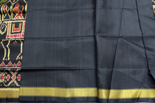 Patola saree in black and maroon conbination