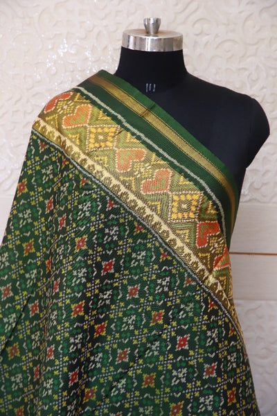 Traditional buttonful design in green colour Dupatta