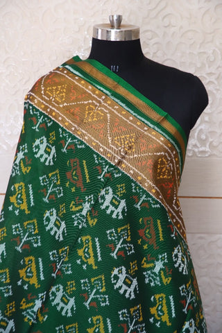 Traditional Hathipopat design in Green colour
