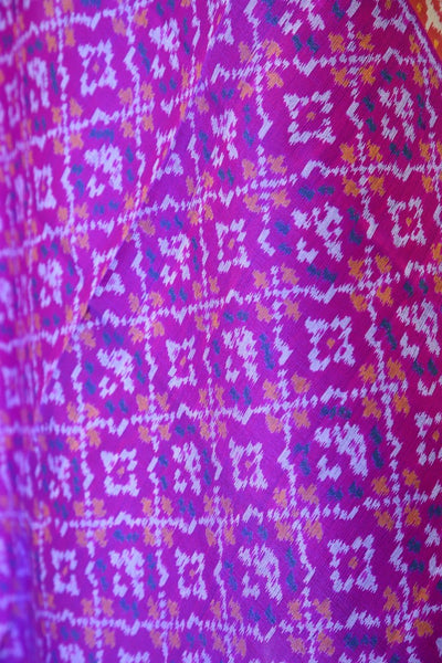 Traditional Buttonful design in Blue and Red combination