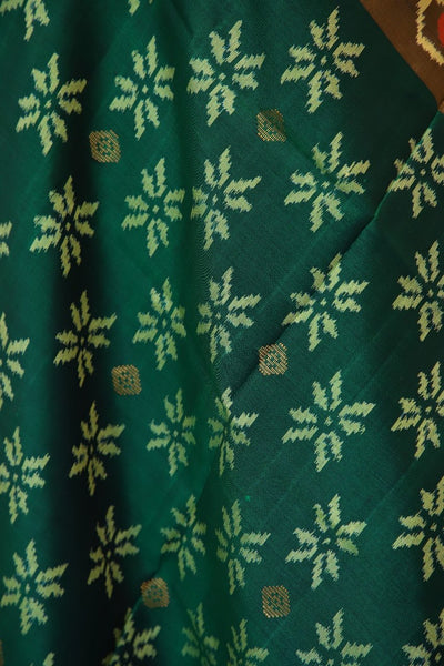 Traditional design with zaributta in Green colour