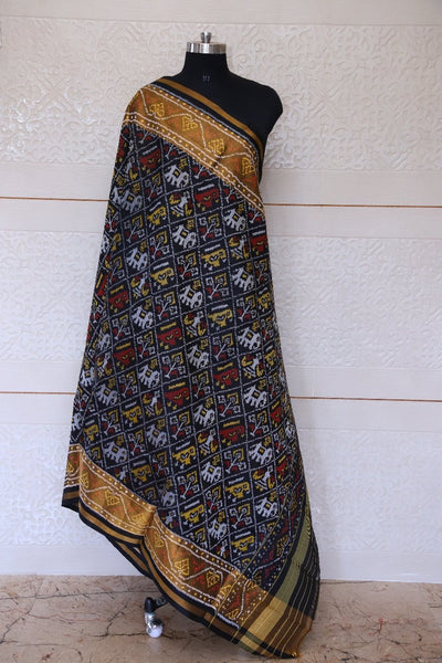 Traditional Naarikunj design in black colour
