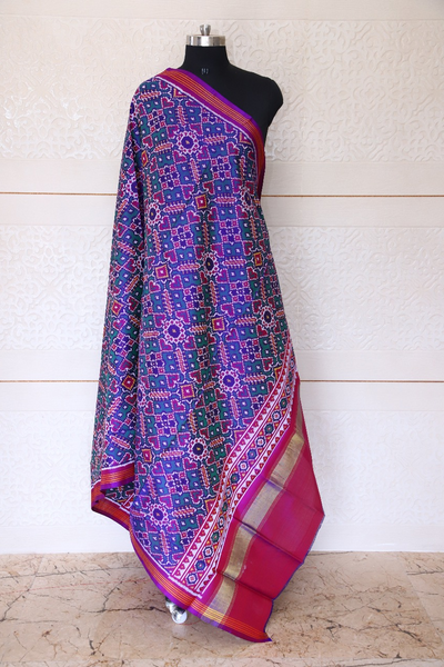 Semi double ekat dupatta in purple and Green colour with treditional manekchowk and navratna mix design