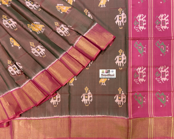 Greyish Green with Baby pink Narikunj Pallu Patola Saree